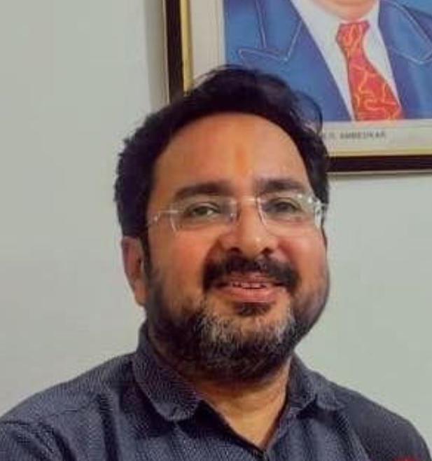 Kashi Ki Aawaz | चंदौली में दवा व्यापारी को गोली मारी इलाज के दौरान मौत, पुलिस जांच में जुटी