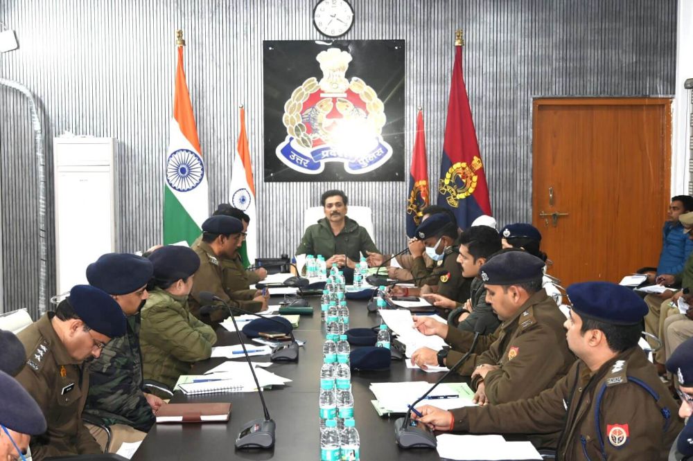 माननीय मुख्यमंत्री उ0प्र0 के वाराणसी आगमन/भ्रमण/अवस्थान कार्यक्रम के दृष्टिगत सुरक्षा व्यवस्था के सम्बन्ध में ब्रीफिंग कर दिये गये आवश्यक दिशा-निर्देश। || KashiKiAawaz