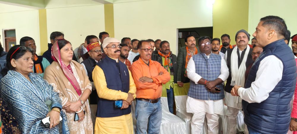 Kashi Ki Aawaz | पीडीडीयू में भाजपा कार्यकर्ताओं ने सुना केंद्रीय बजट, कहा– विकसित भारत की मजबूत नींव