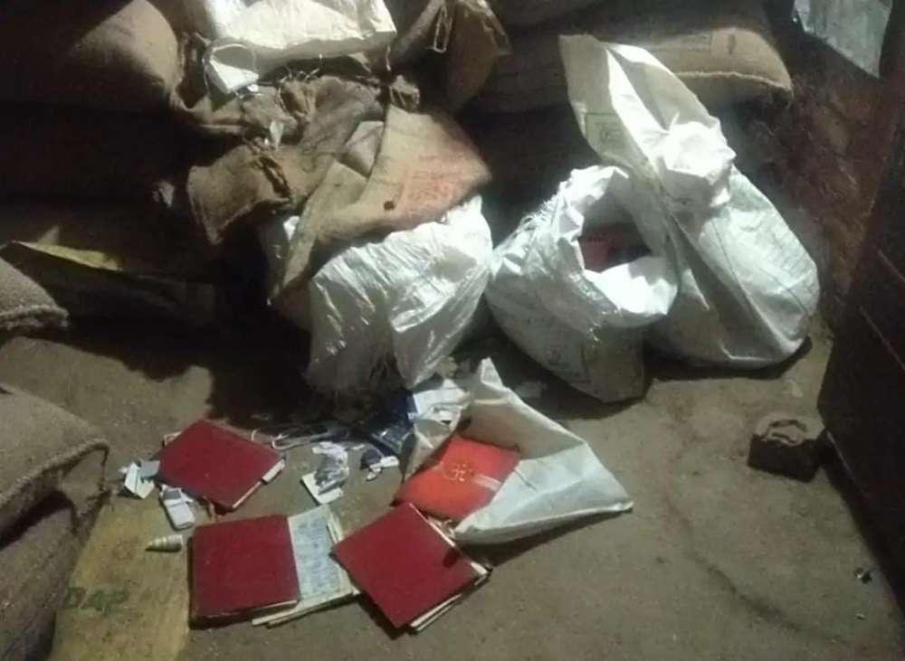 Kashi Ki Aawaz | पुरवा गांव में चोरी की वारदात, घर से चार बोरी चावल व 4900 रुपये नकद उड़ा ले गए चोर