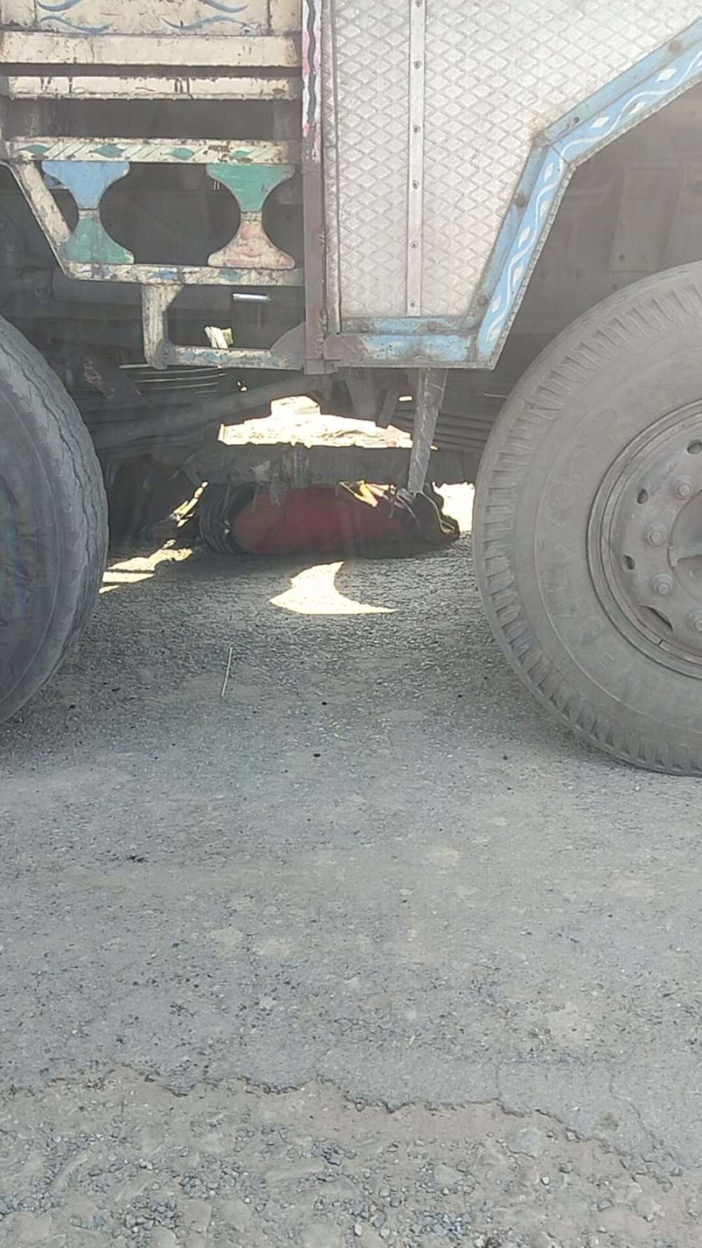 Kashi Ki Aawaz | अलीनगर में दर्दनाक हादसा: ट्रक की टक्कर से साइकिल सवार युवक की मौत