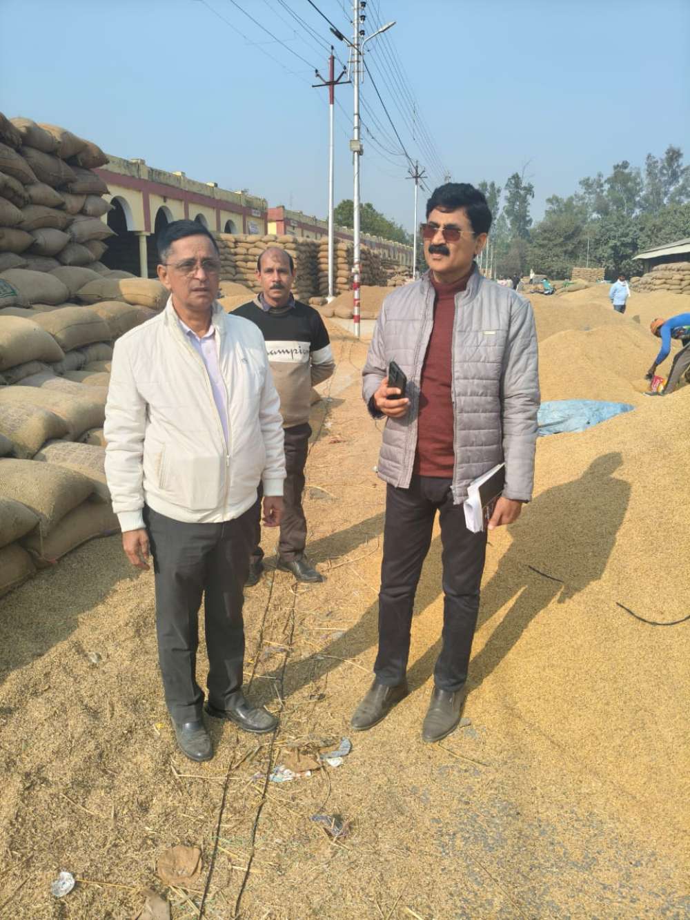 चंदौली में किसानों के हित में बड़ा फैसला। || KashiKiAawaz