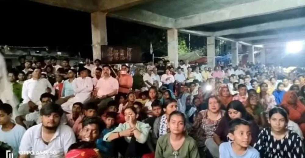 धनुष यज्ञ के साथ शिवद्वार में 77वीं रामलीला का समापन। || KashiKiAawaz