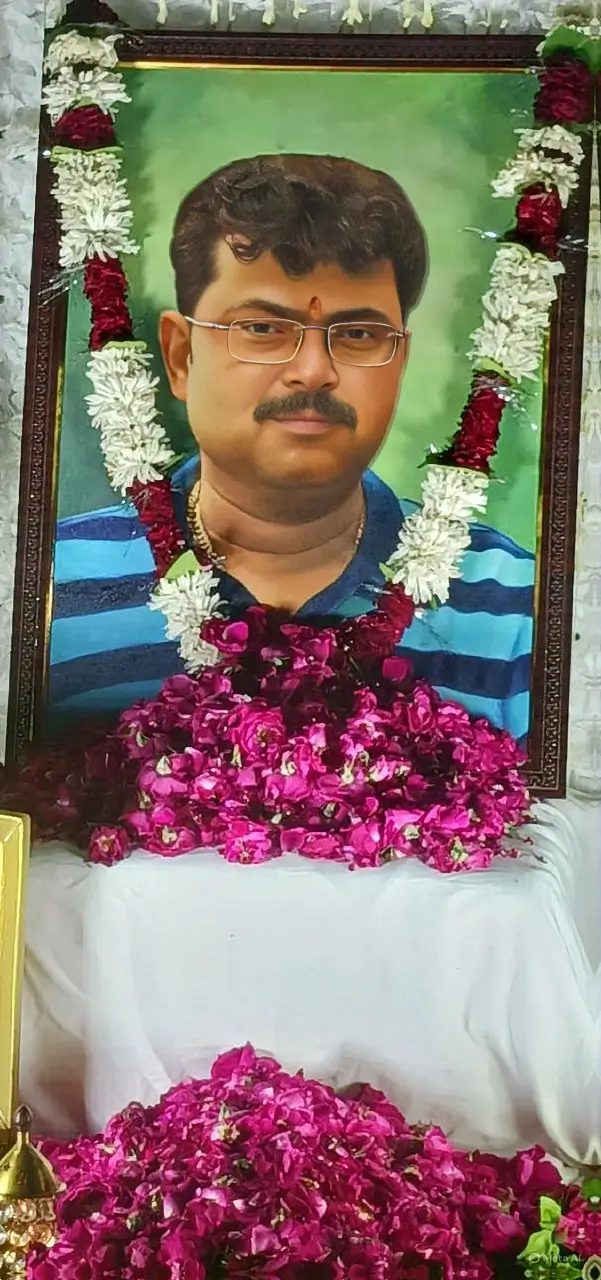 रिंकू सिंह की चौथी बरसी पर उमड़ा जन सैलाब  पुण्यात्मा को दी गई भावभीनी श्रद्धांजलि। || KashiKiAawaz